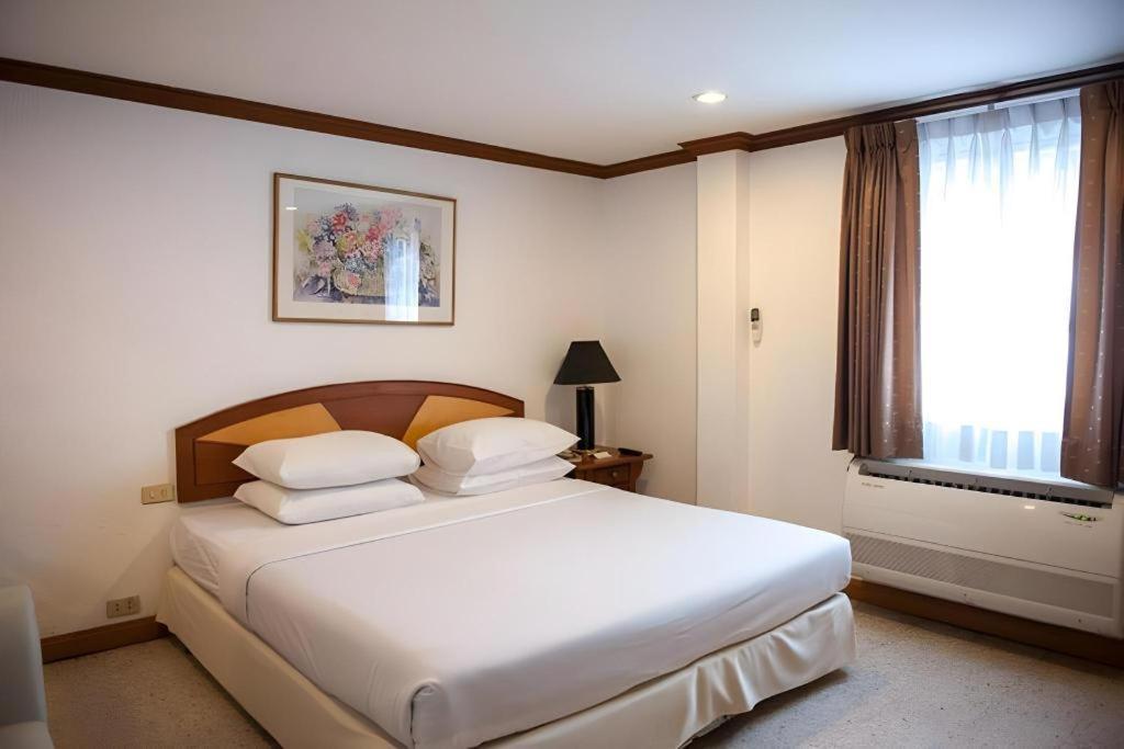 Lido Beach Hotel 芭達亞 外观 照片