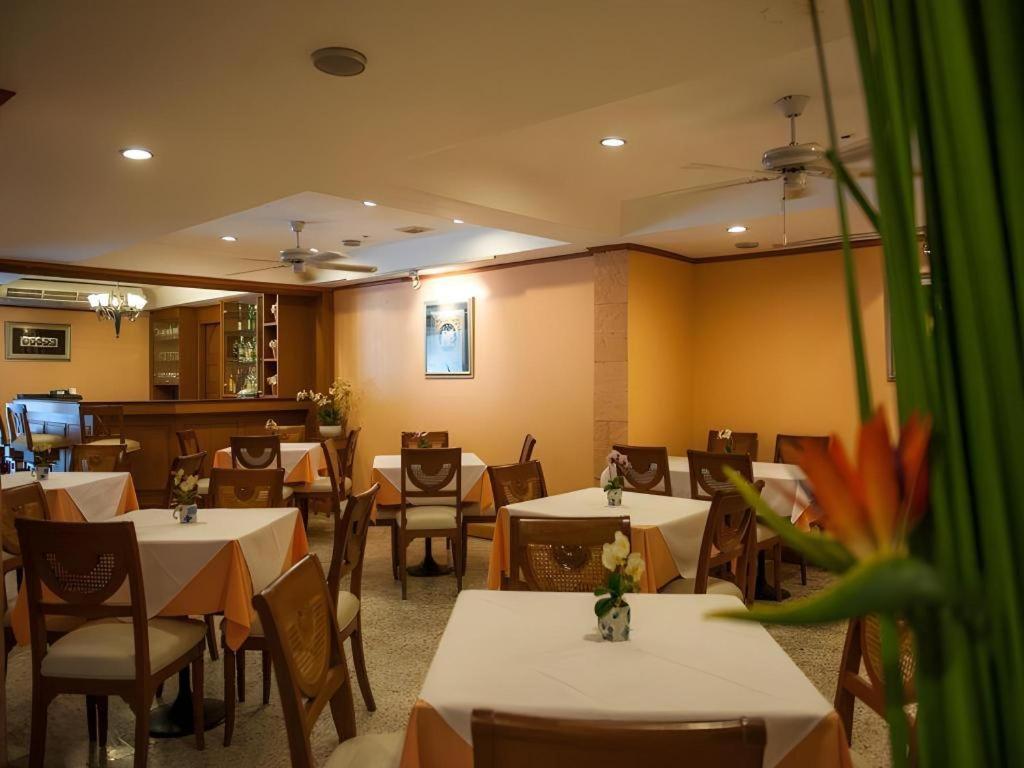 Lido Beach Hotel 芭達亞 外观 照片