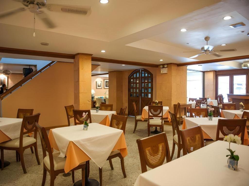 Lido Beach Hotel 芭達亞 外观 照片