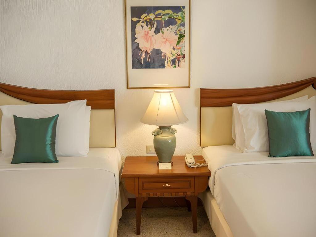 Lido Beach Hotel 芭達亞 外观 照片