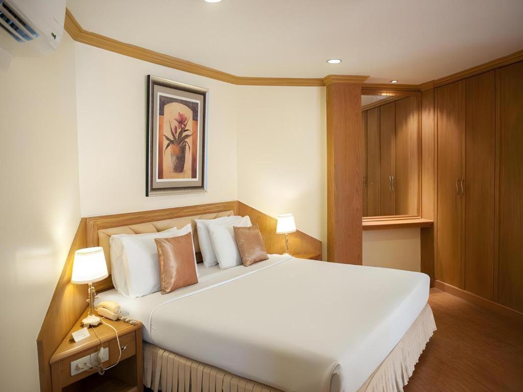 Lido Beach Hotel 芭達亞 外观 照片